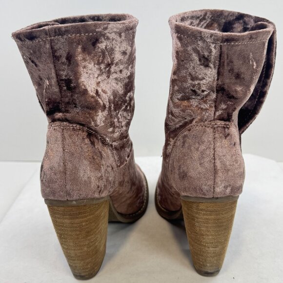 Sbicca Womens Size 7 Ankle Booties Pink Crushed Velvet Foldover Block Heels - Picture 7 of 16